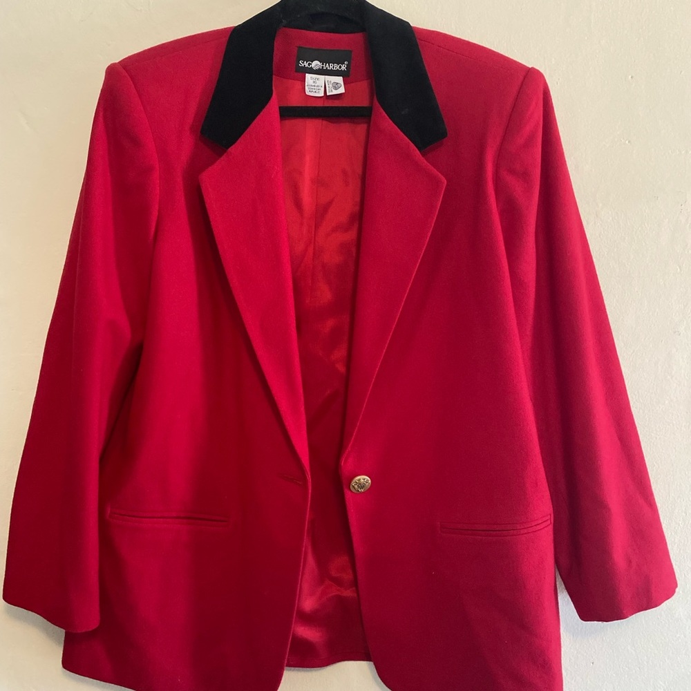Red wool vintage blazer